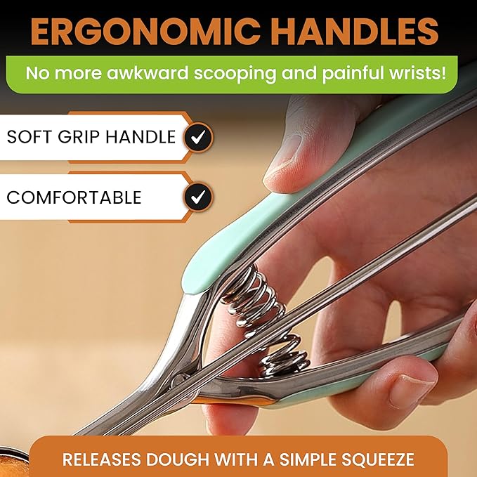 Cookie Scoop, Medium #40 Stainless Steel with Squeeze Trigger in Mint