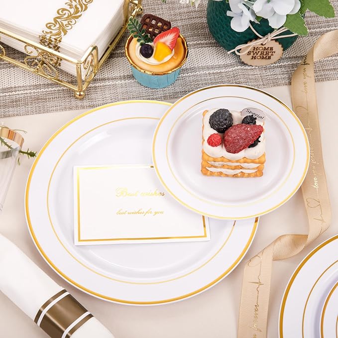 Plates Set in White and Gold Plastic, 350 Pieces for 50 Guests